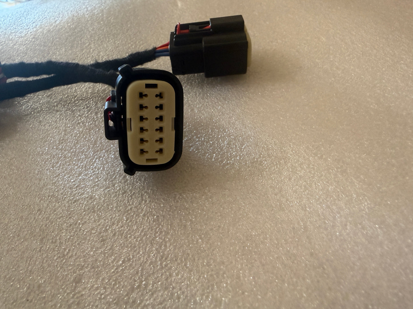 RAM 4th GEN to 5th GEN Taillight Harness - RED Turn Signals