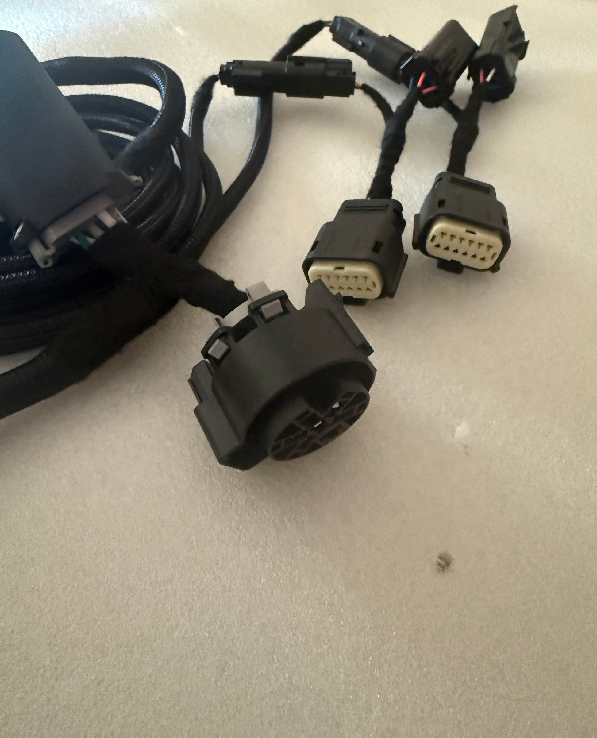 208 Custom Concepts | RAM 4th GEN to 5th GEN Taillight Harness - AMBER Turn Signals